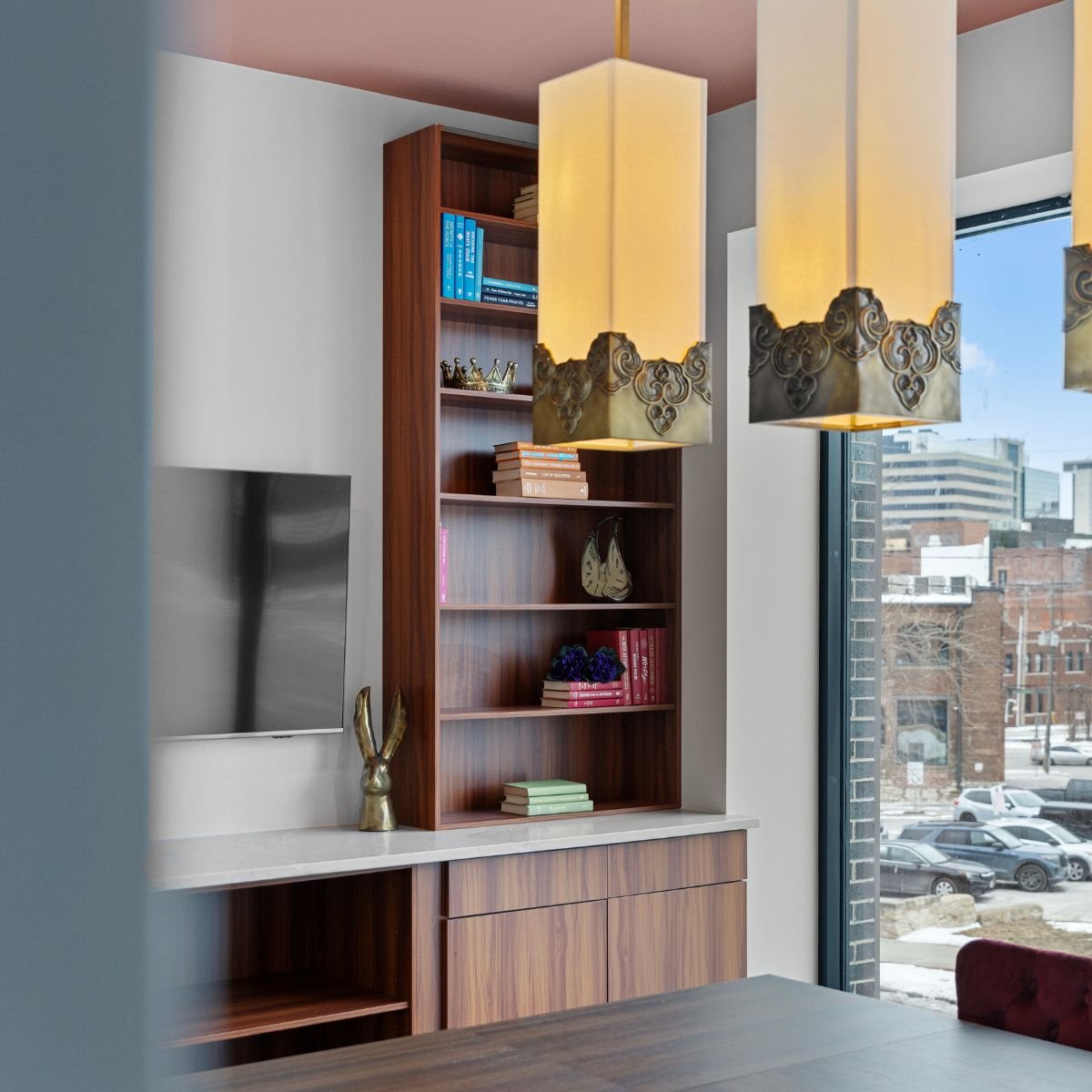 wework center at Wonderland apartment